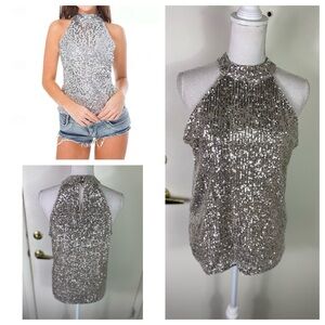 Cable & Gauge women Sz M silver Metallic Sequin Halter top keyhole back button